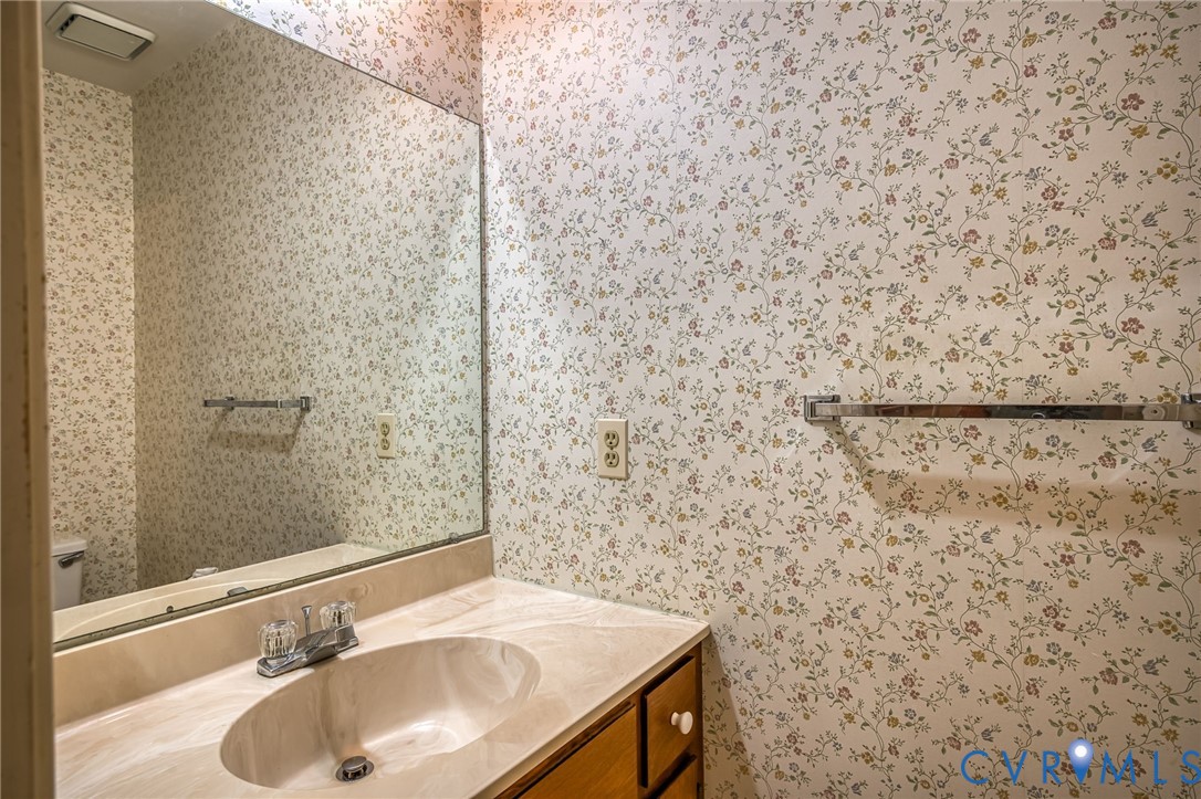 5225 S Prestonwood Ave