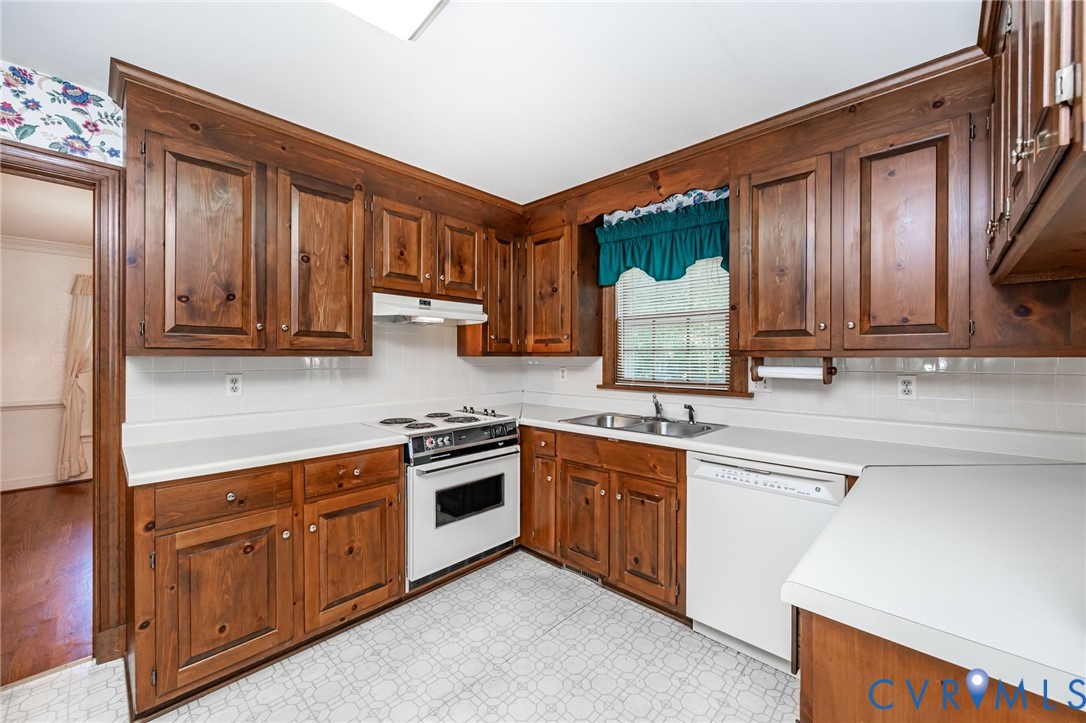 5225 S Prestonwood Ave