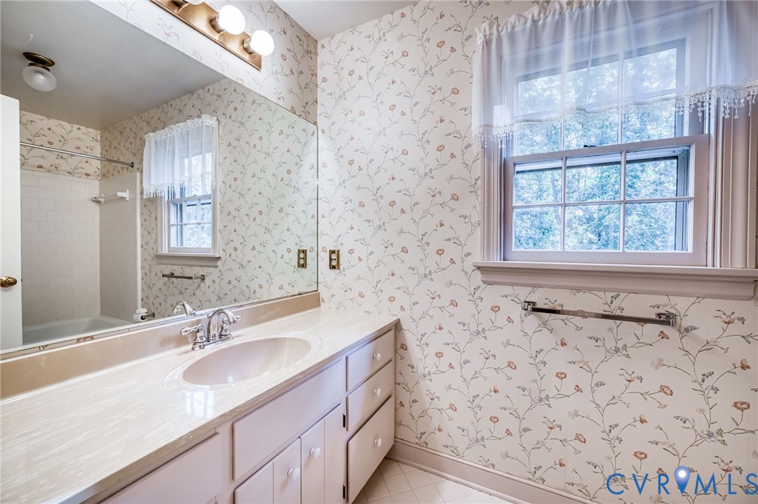 5225 S Prestonwood Ave