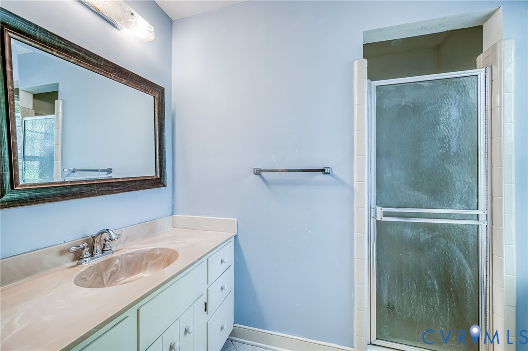 5225 S Prestonwood Ave