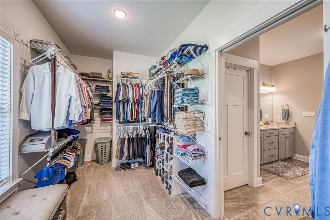 8113 Lake Margaret Ter