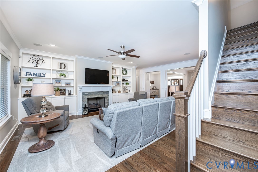 8113 Lake Margaret Ter