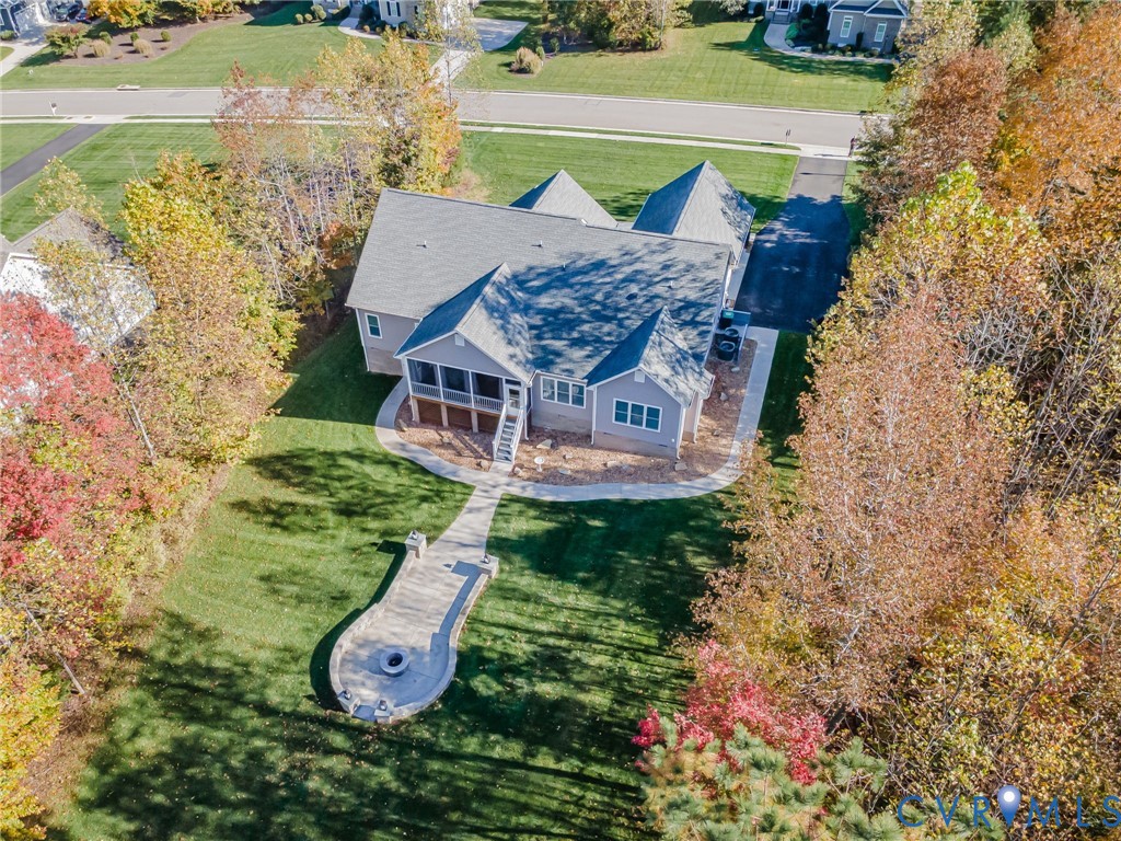 8113 Lake Margaret Ter