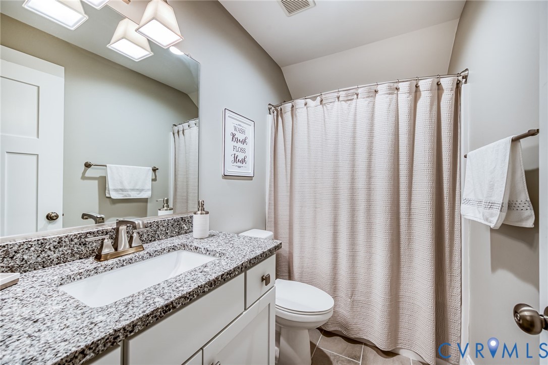 8113 Lake Margaret Ter