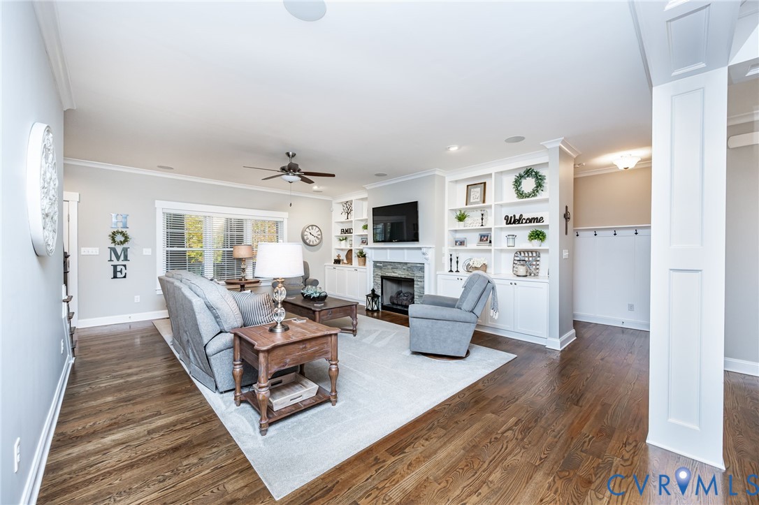 8113 Lake Margaret Ter