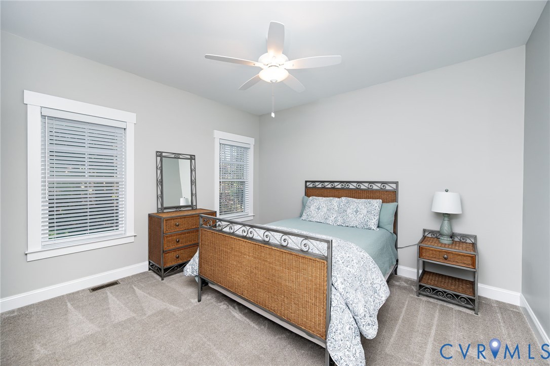 8113 Lake Margaret Ter