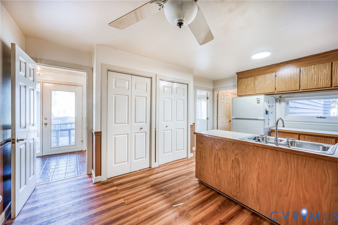 4714 Five Springs Ct