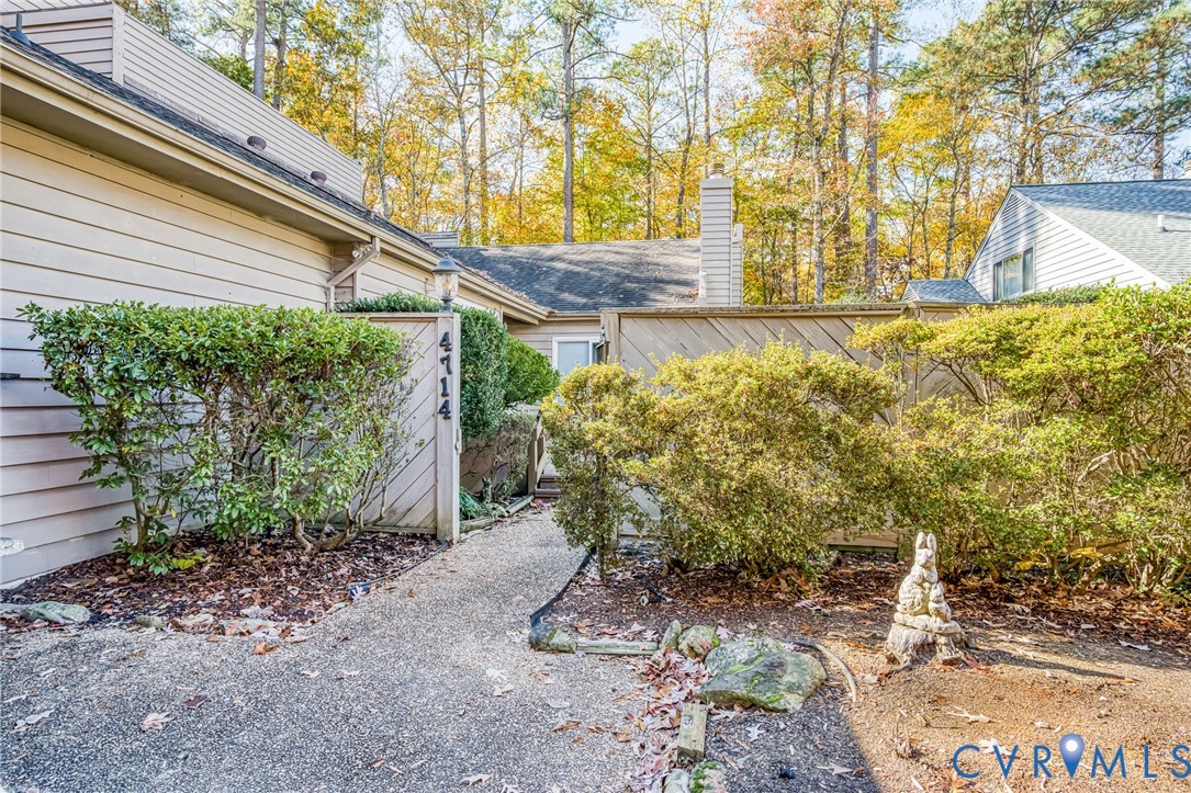4714 Five Springs Ct
