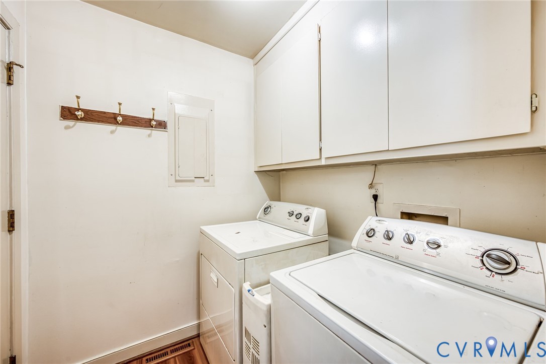 4714 Five Springs Ct