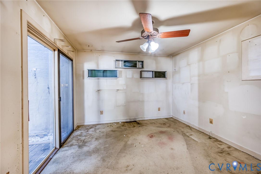 4714 Five Springs Ct