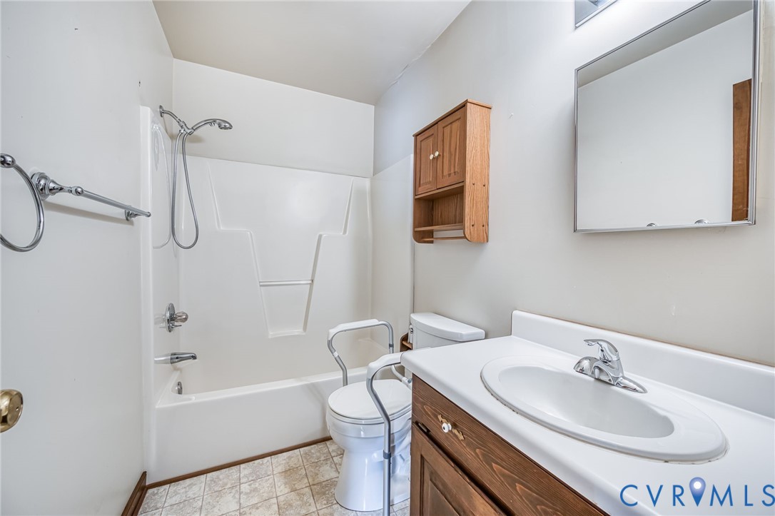 8401 Beaver Bridge Rd