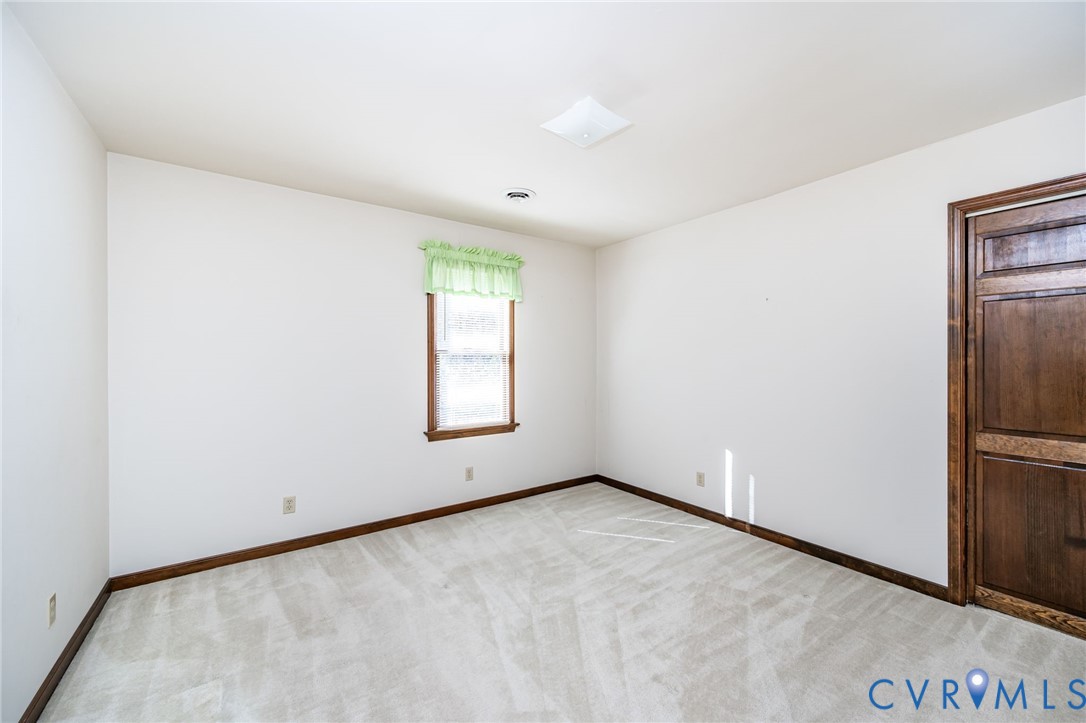 8401 Beaver Bridge Rd