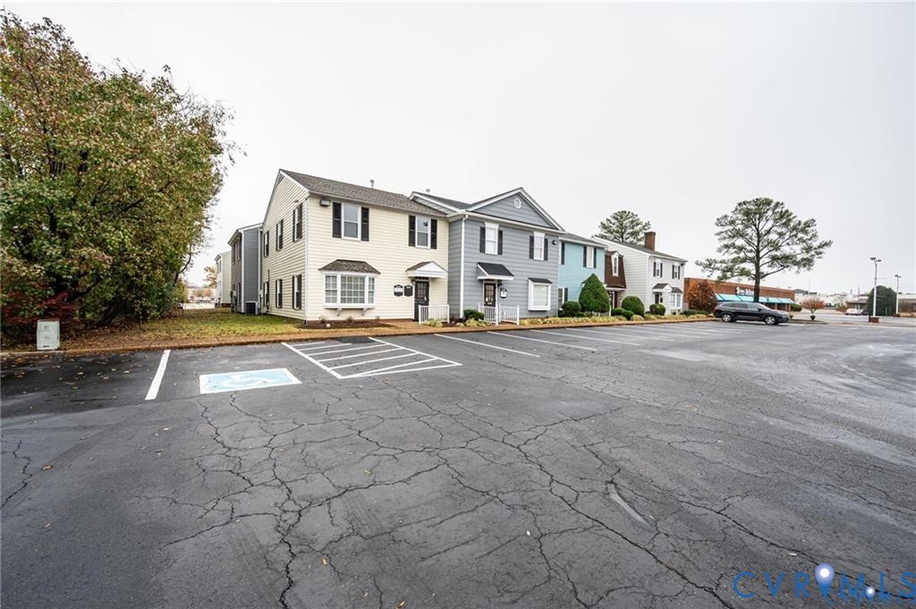 1241 Mall Dr