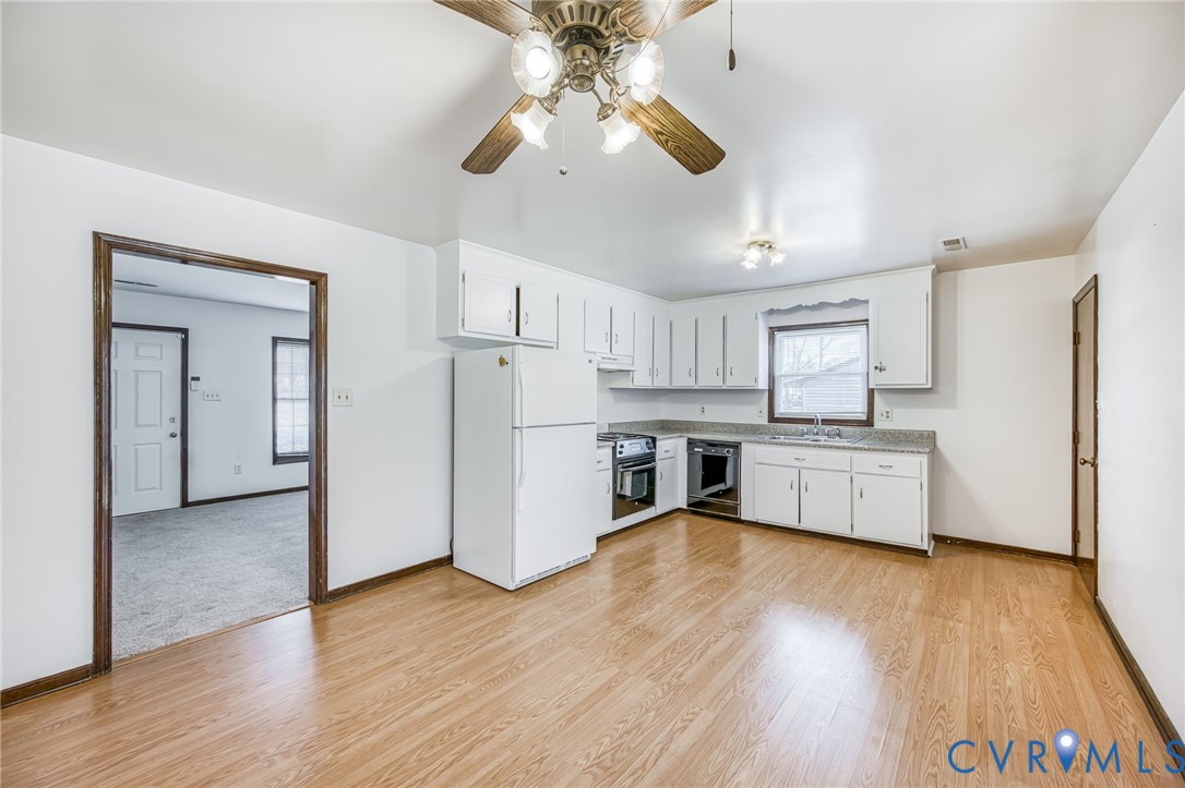 8913 Huntingcreek Ter