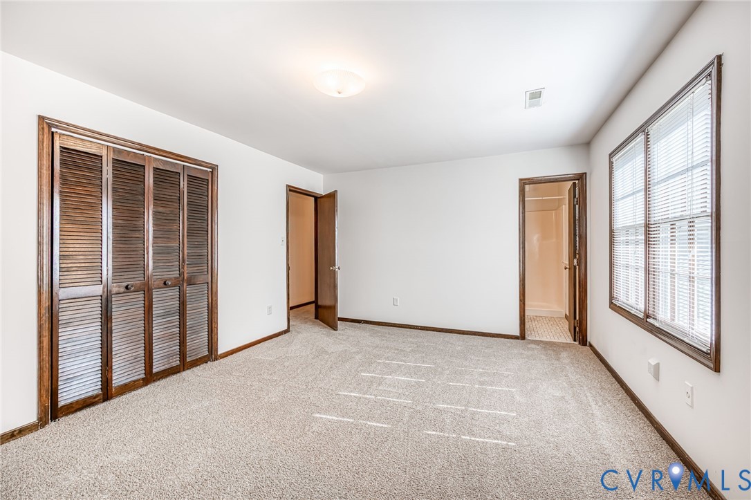 8913 Huntingcreek Ter