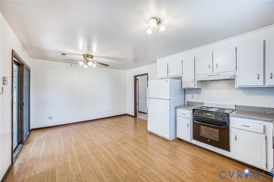 8913 Huntingcreek Ter