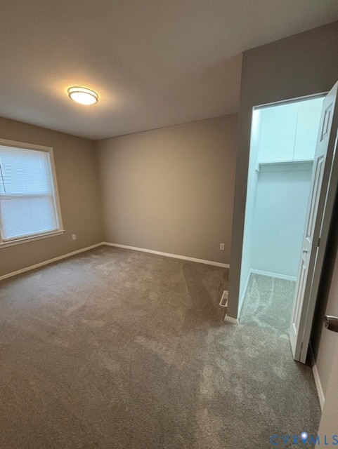 3618 Luckylee Cres