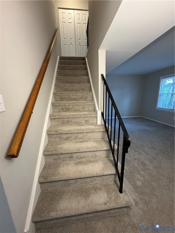 3618 Luckylee Cres