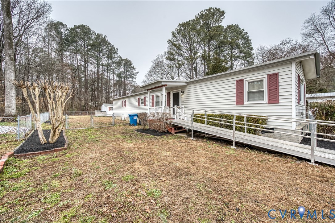 17106 S Swift Bluff Ct