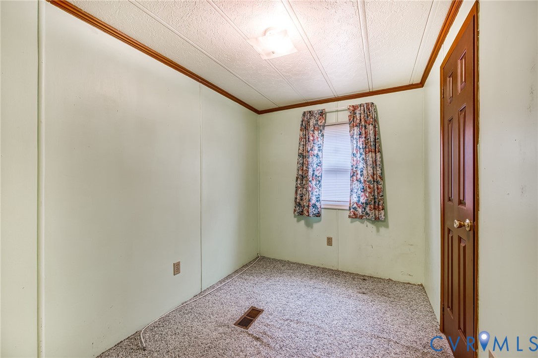 17106 S Swift Bluff Ct