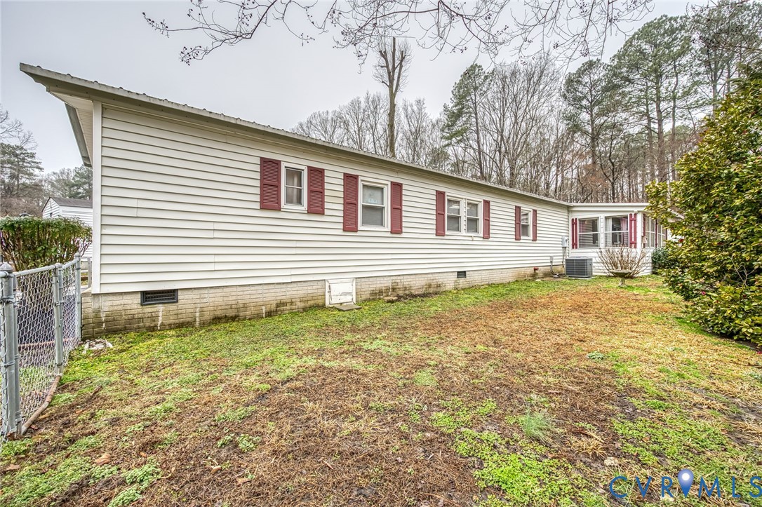 17106 S Swift Bluff Ct