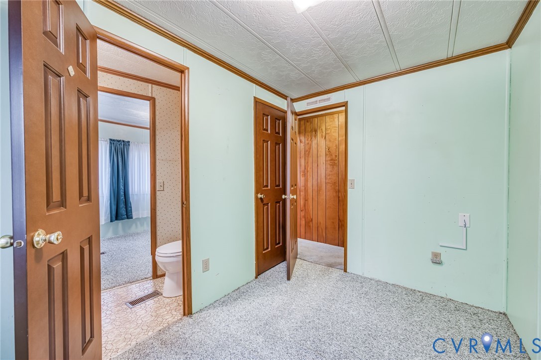 17106 S Swift Bluff Ct