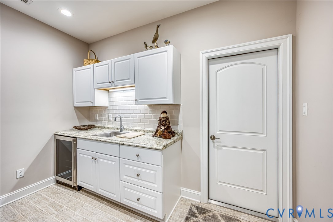 1642 Fallen Timber Trl