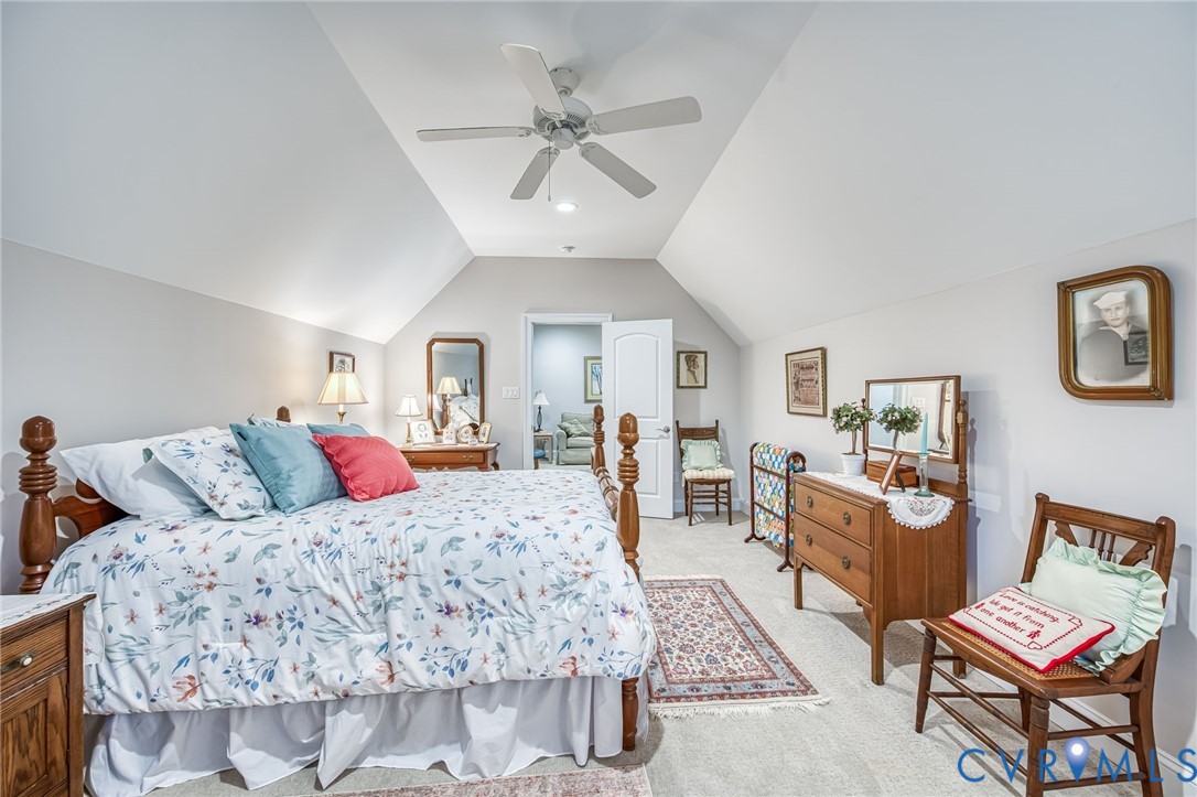 1642 Fallen Timber Trl