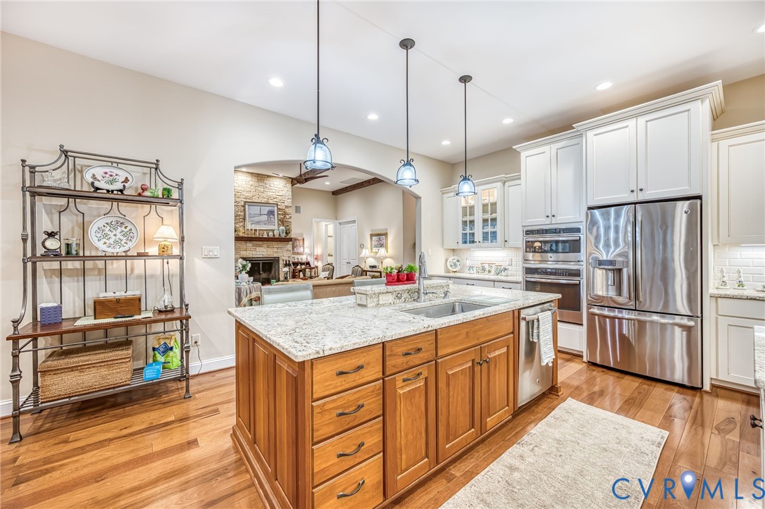 1642 Fallen Timber Trl