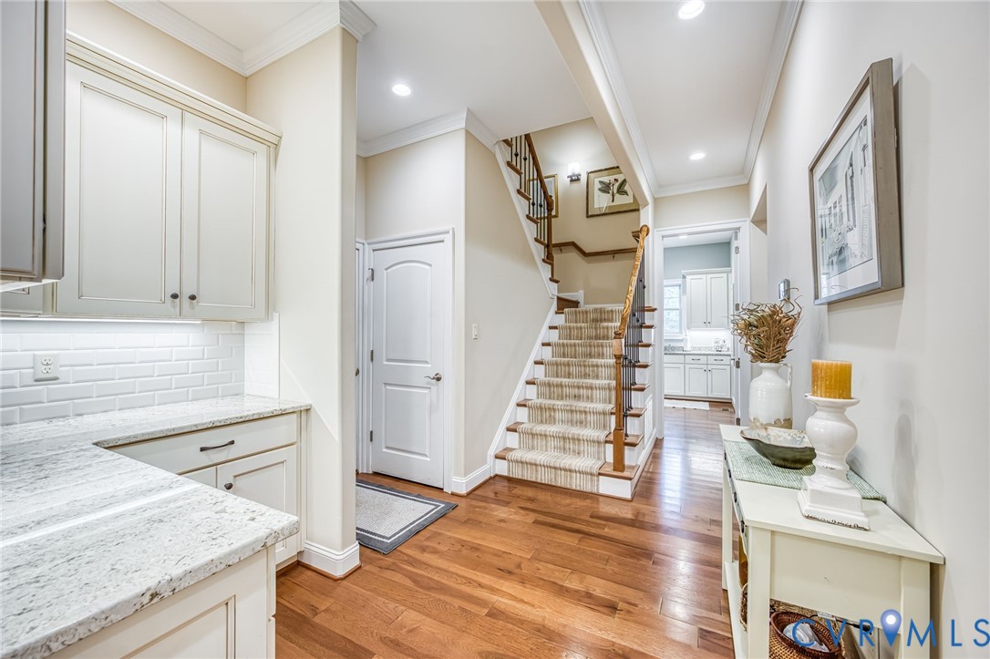 1642 Fallen Timber Trl