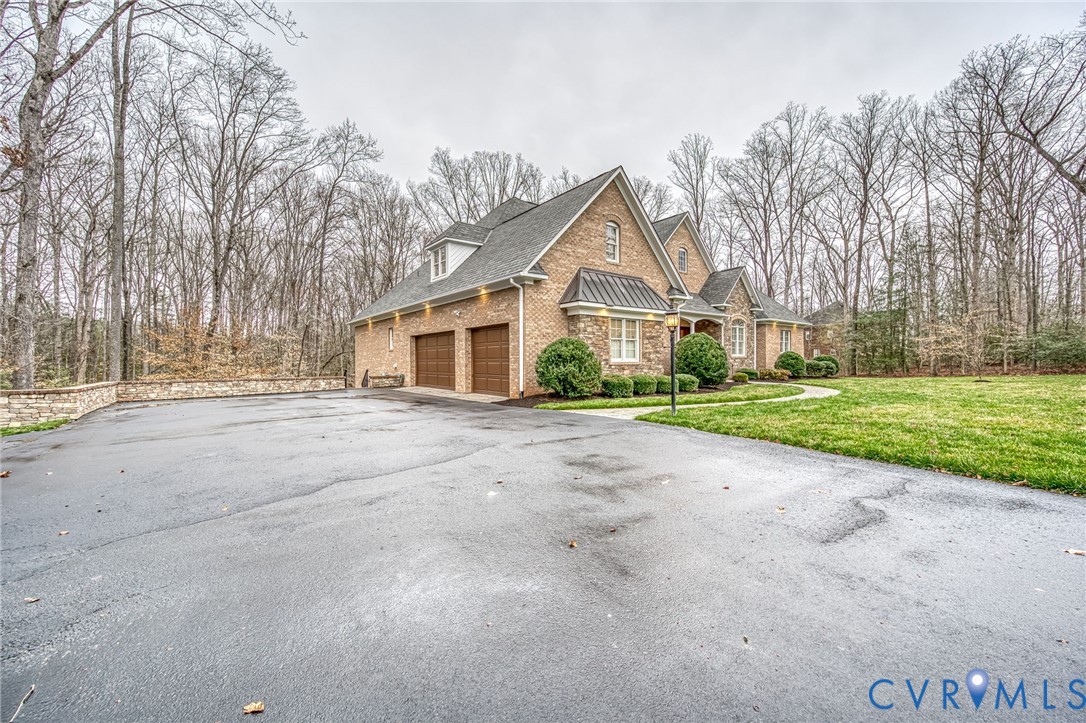 1642 Fallen Timber Trl