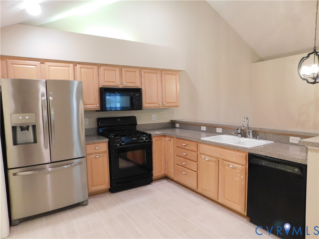 7351 Norwood Pond Pl