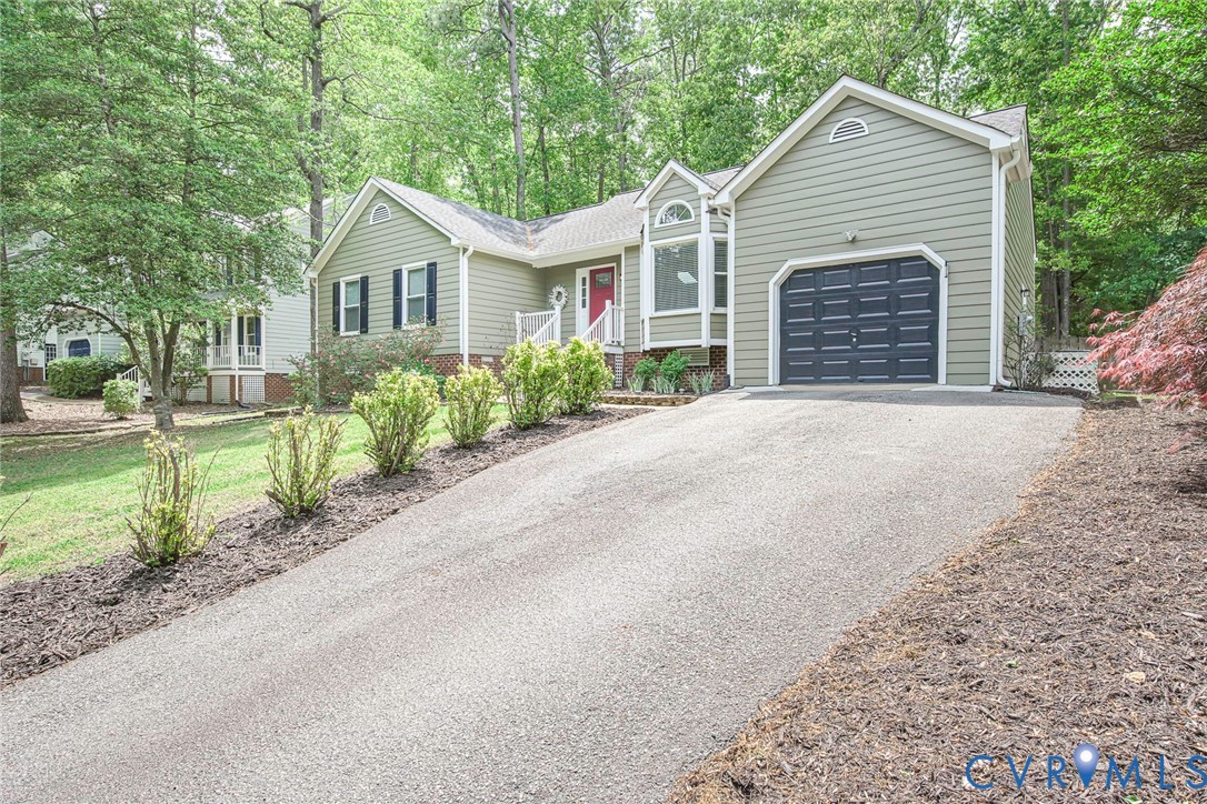 14713 Ridge Point Dr