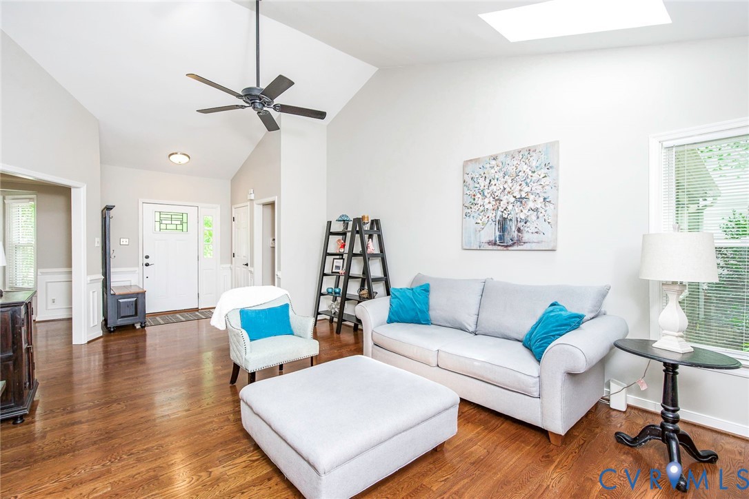 14713 Ridge Point Dr