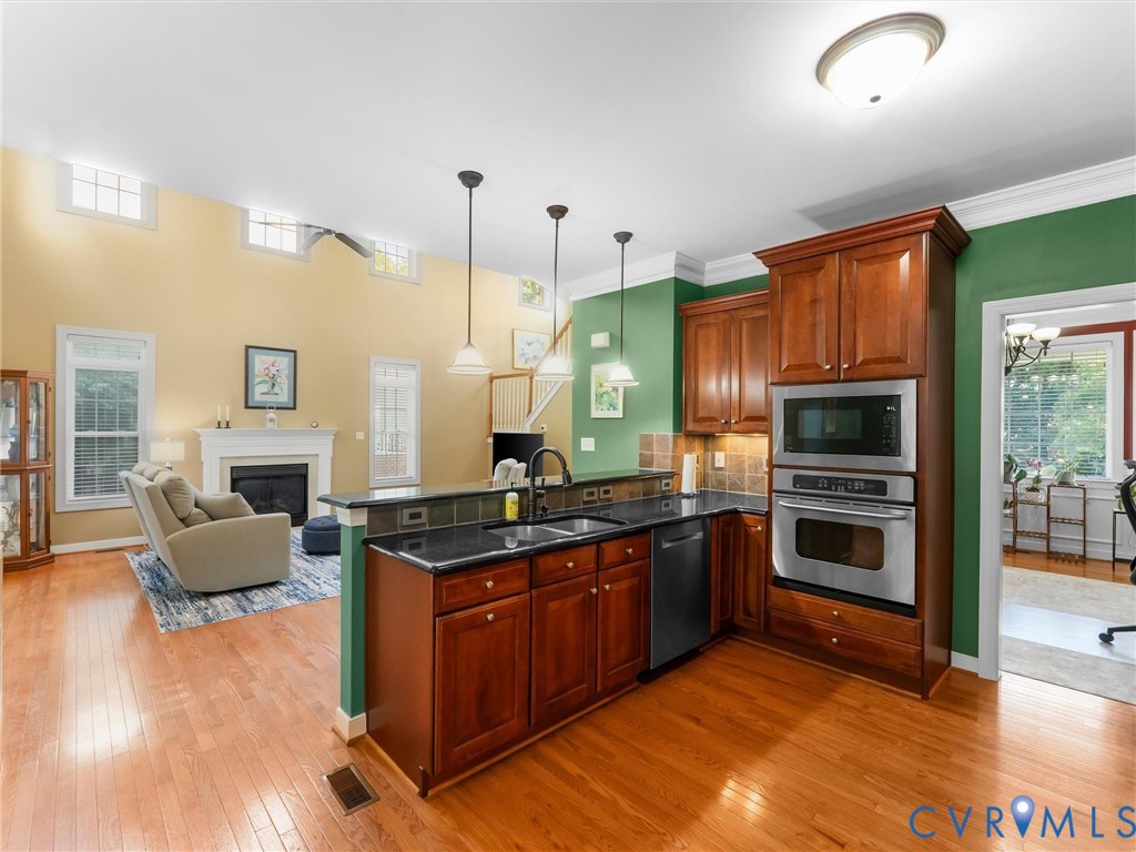 13412 Sir Britton Ct