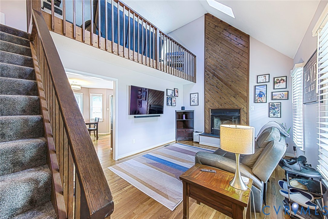 4306 Tracker Dr