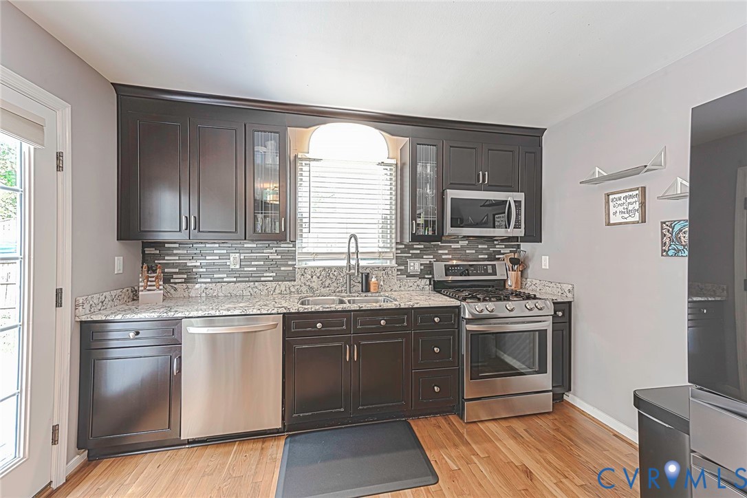 4306 Tracker Dr