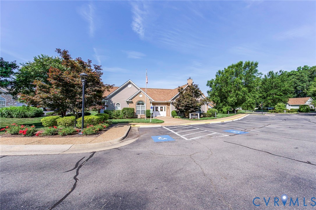 7228 Norwood Pond Ct