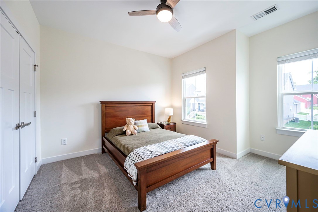 1653 Bilder Ct