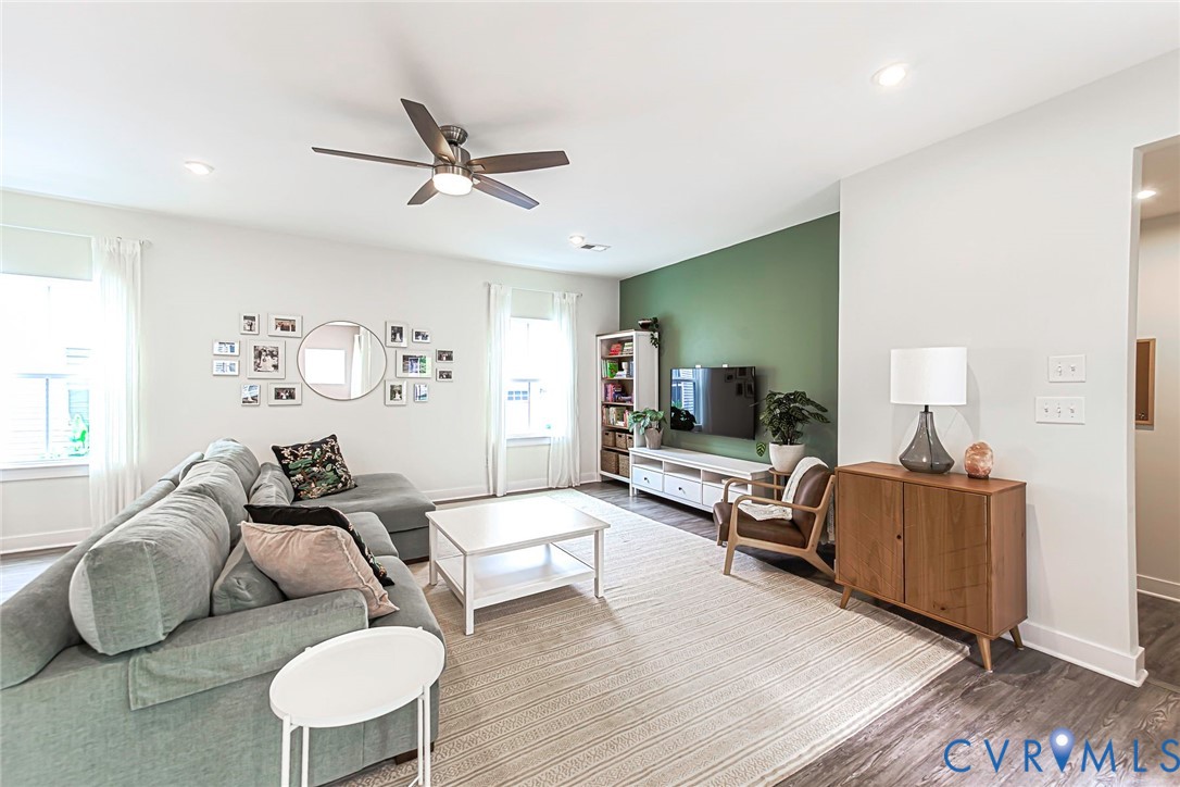 1653 Bilder Ct