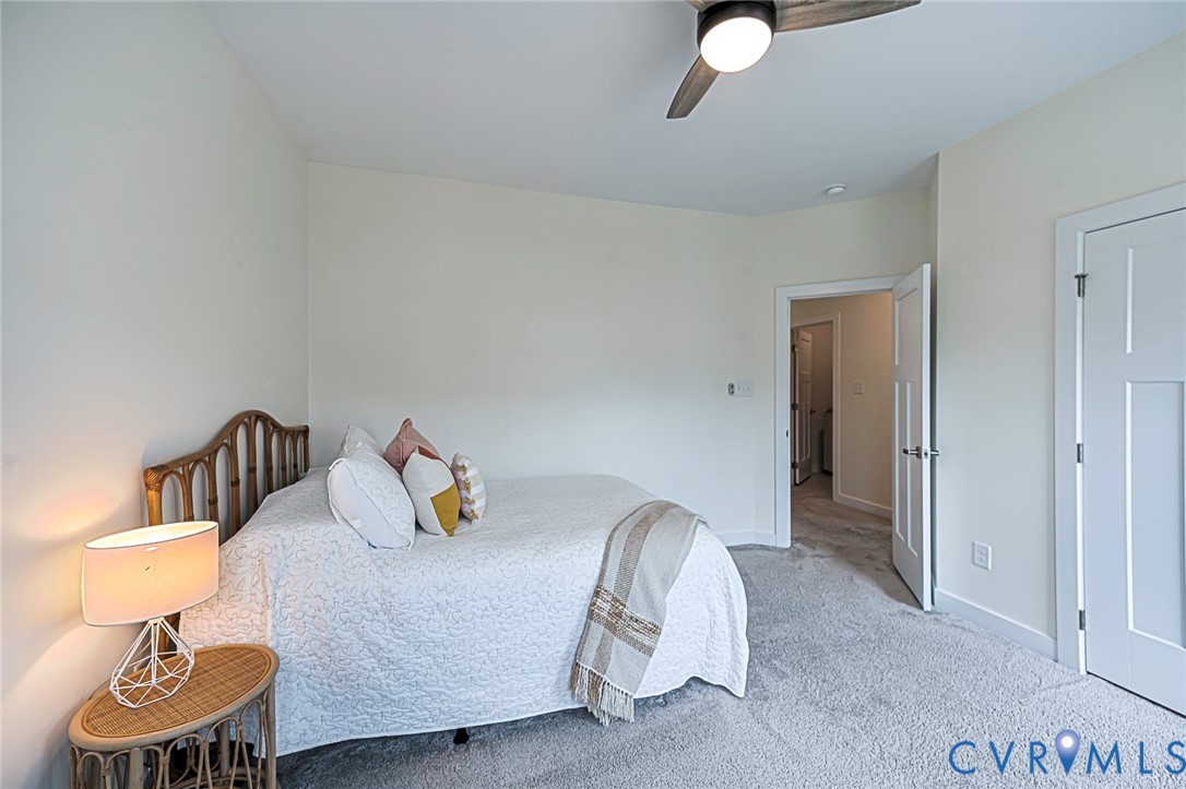 1653 Bilder Ct