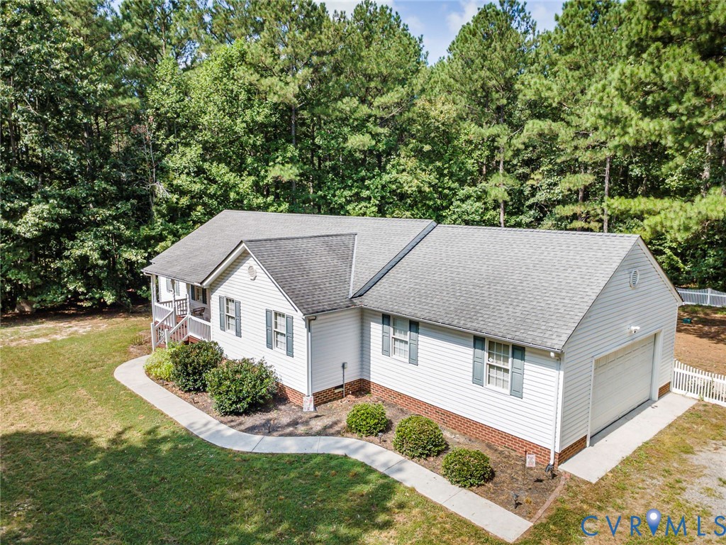 19626 Sioux Ln
