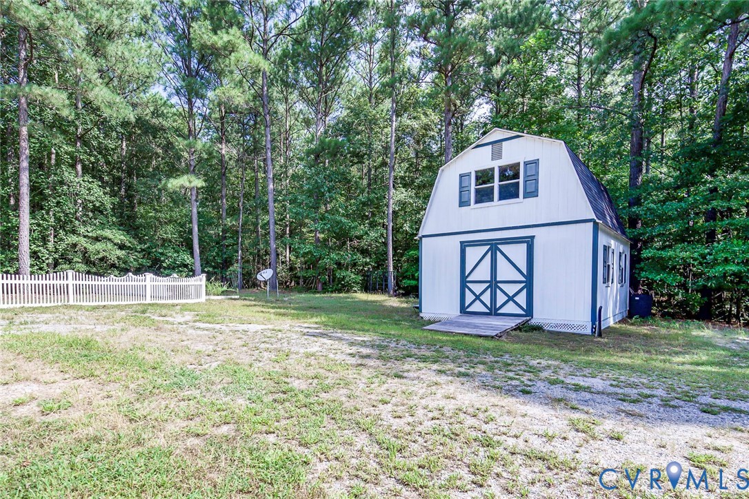 19626 Sioux Ln