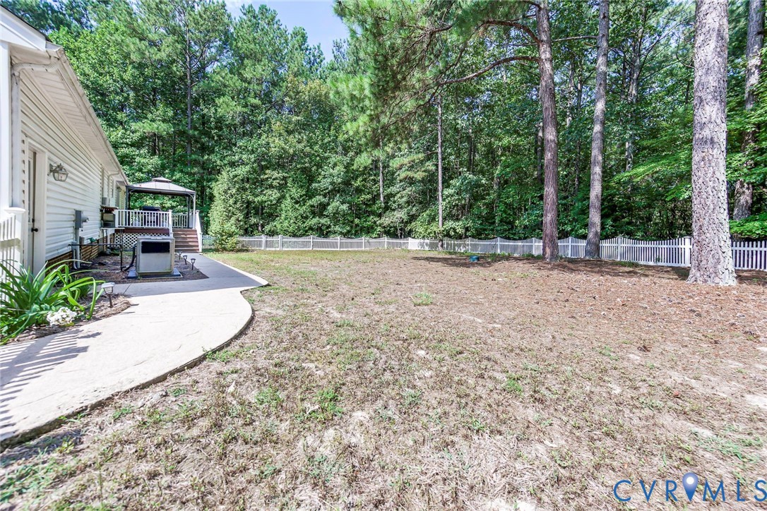 19626 Sioux Ln