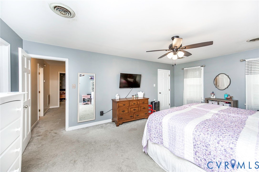 5640 Teterling Ct
