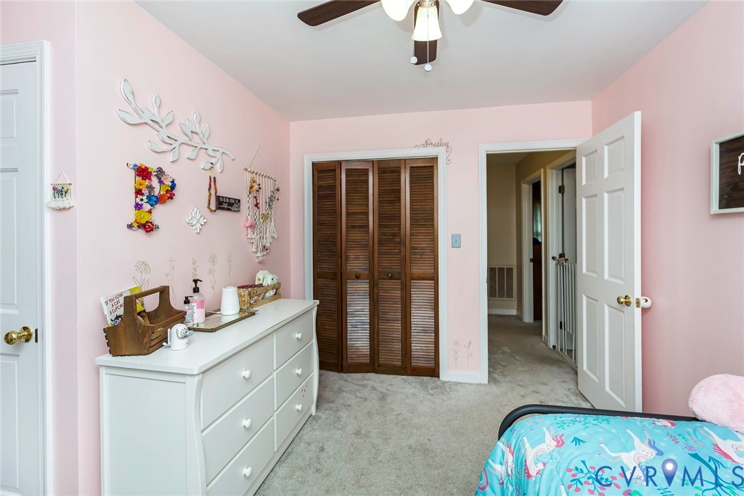 5640 Teterling Ct