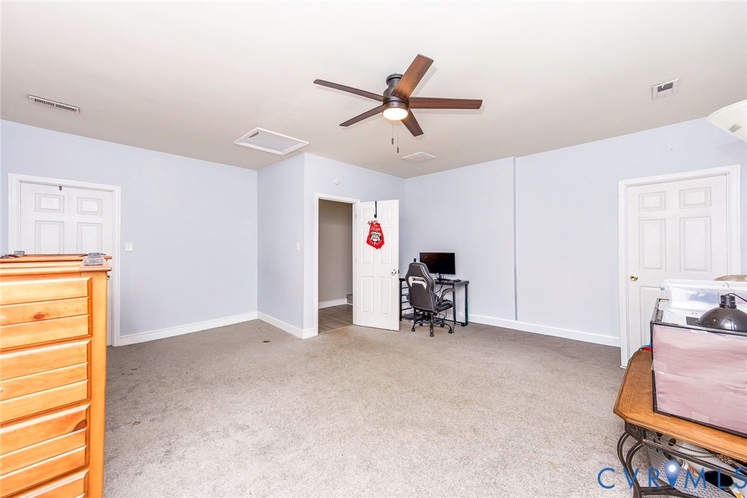 5640 Teterling Ct