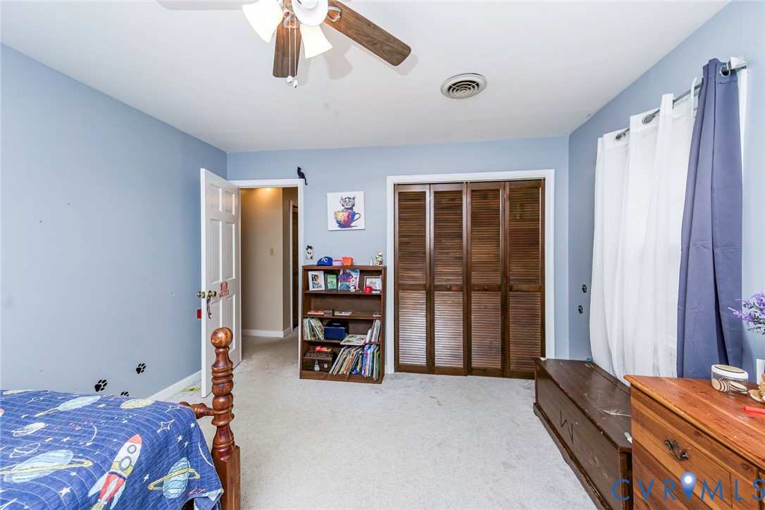 5640 Teterling Ct