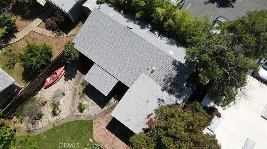 727 W 10th Street 1-3