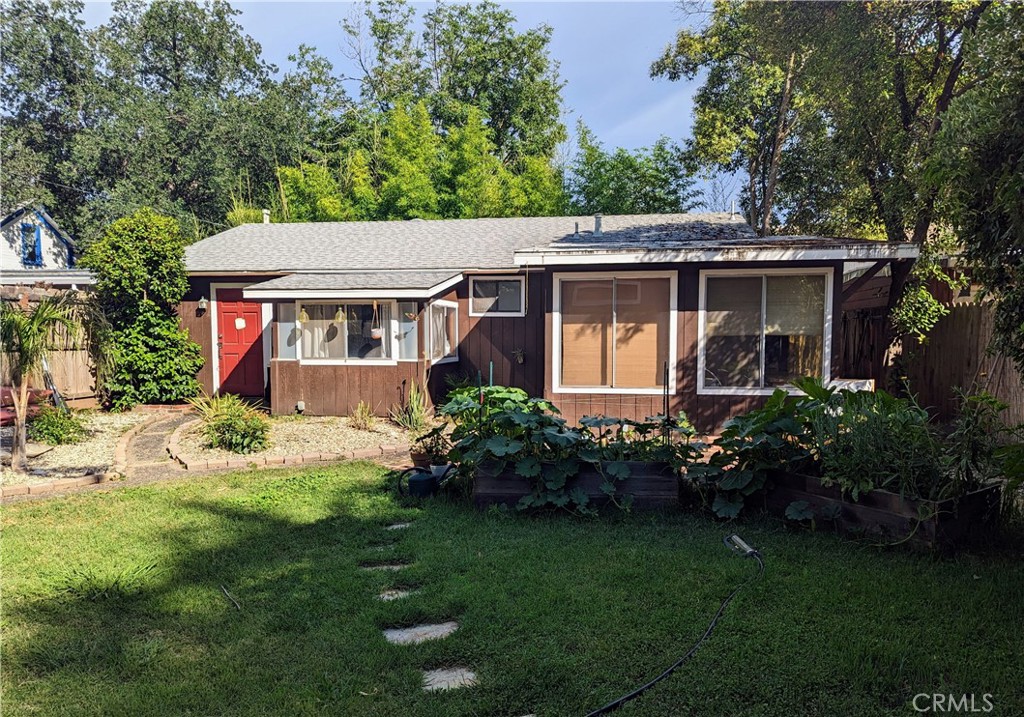 727 W 10th Street 1-3